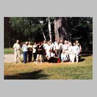 079-1059 Die Poppendorfer Reisegruppe im Juni 2003 in Gross Baum .JPG